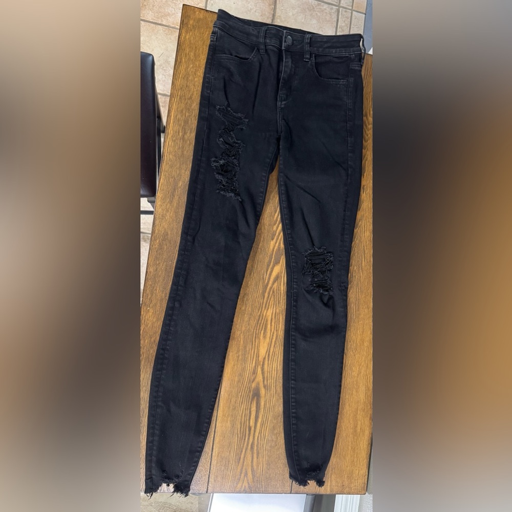 AEO Next level stretch size 4 X-long Black Women's Jeans